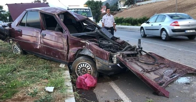 Kazadan ağır yaralı kurtulan sürücü hayatını kaybetti