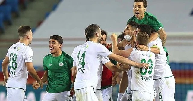 Kritik galibiyetler Konyaspor&#039;u ligde tuttu