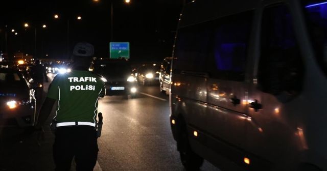 Kurban Bayramı&#039;nın ilk gününde trafik kazalarında 4 kişi hayatını kaybetti