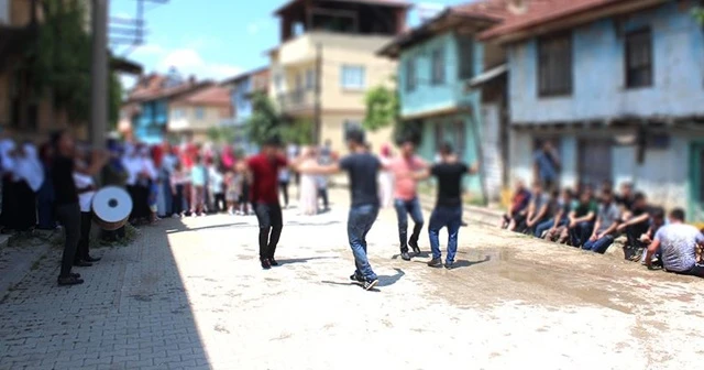 Kütahya'da sokak düğünleri 14 gün süreyle yasaklandı