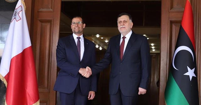 Libya Başbakanı Serrac Malta&#039;da Başbakan Abela ile görüştü