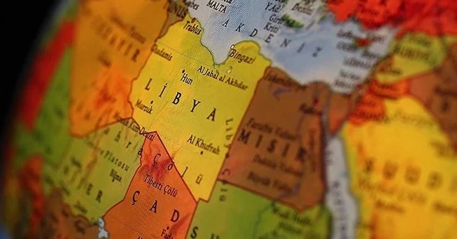 Libya'da yabancılar Sidre Petrol Limanı'na girdi
