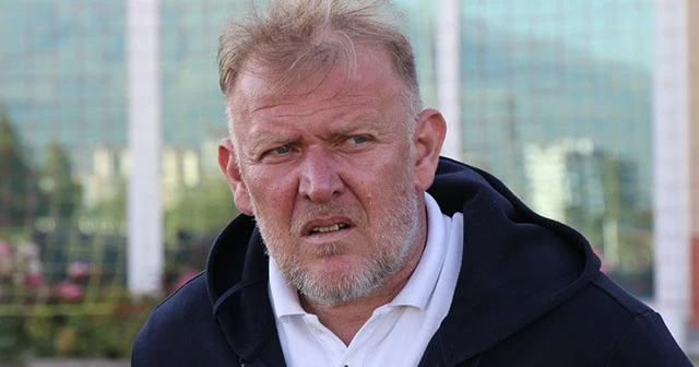 Prosinecki: "Ligde kalmak istiyorsak yapmamız gerek tek şey çalışmak"