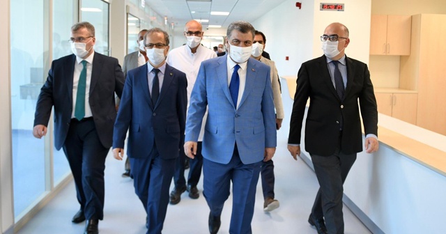 Sağlık Bakanı Koca&#039;dan Göztepe Hastanesi müjdesi