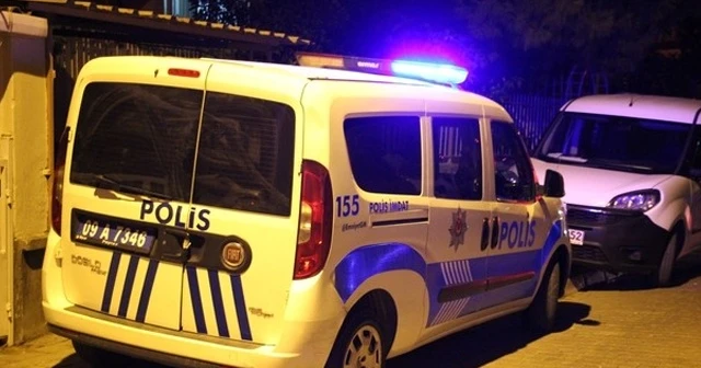 Sokakta unutulan valiz panik yaşattı