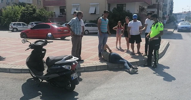 Ticari araca çarpmamak için motosikletini devirdi