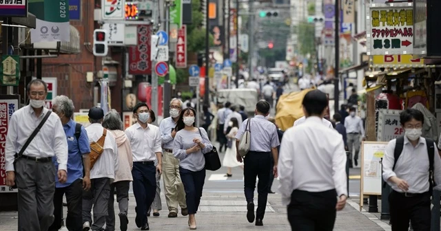 Tokyo&#039;da günlük vaka sayısında yeni rekor