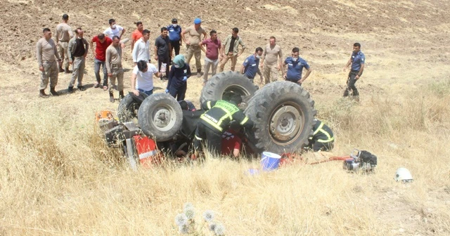 Traktör altında can pazarı yaşandı