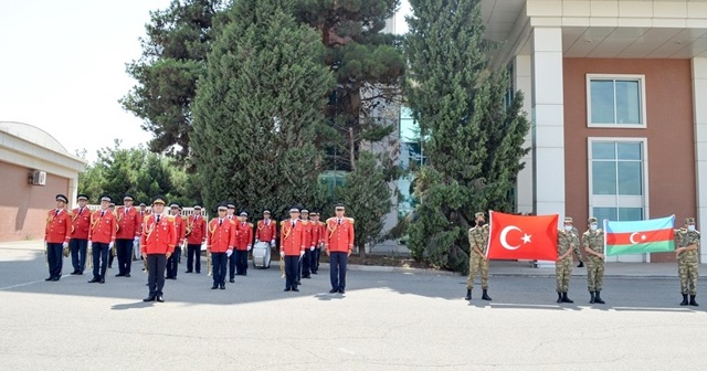 TurAz Kartalı Tatbikatına katılacak öncü unsurlar Azerbaycan&#039;a intikale başladı