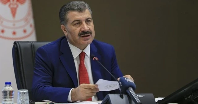 Türkiye'de koronavirüste son durum: 19 can kaybı, 902 yeni vaka