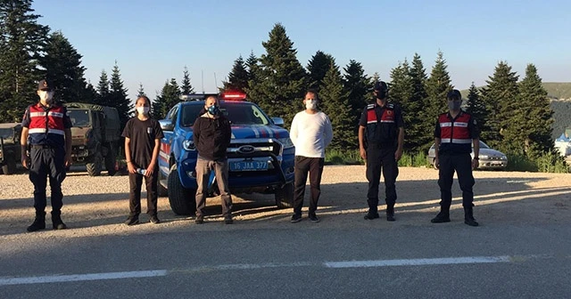 Uludağ'da kaybolan 3 kişiye 7 saatlik arama sonrası ulaşıldı