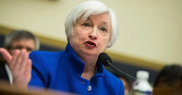 Yellen yemin ederek göreve başladı