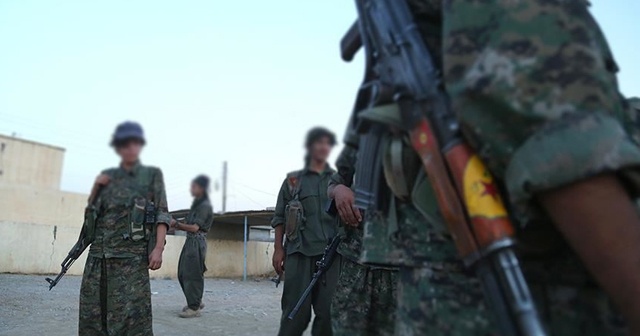 YPG/PKK&#039;lı teröristler Suriye&#039;de kız çocuklarını kaçırmaya devam ediyor