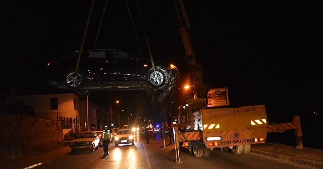 “U” dönüşü yaparken denize uçtu