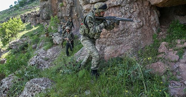 1&#039;i Turuncu, 2&#039;si Gri kategoride 5 terörist, etkisiz hale getirildi