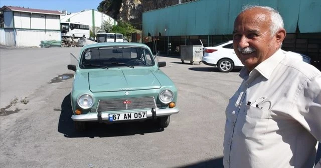 52 yıllık 'Anadol'una gözü gibi bakıyor