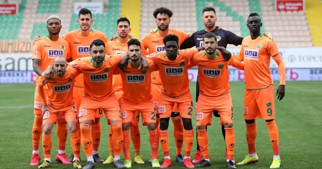 Alanyaspor’da 10 ayrılık