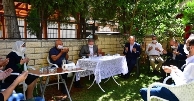 Bakan Gül, Duygu Delen'in ailesi ile görüştü