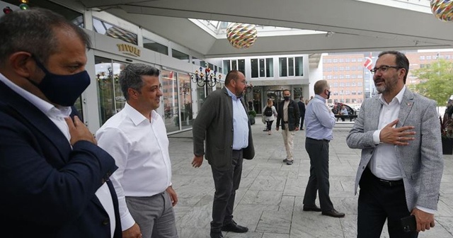 Bakan Kasapoğlu&#039;ndan Medipol Başakşehir&#039;e destek ziyareti