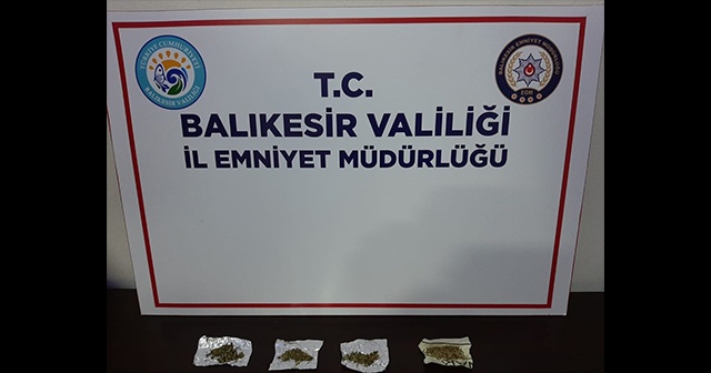 Balıkesir polisinden uyuşturucu operasyonu