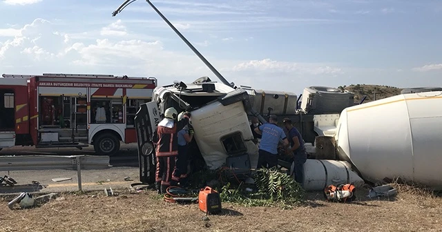 Başkentte beton mikseri devrildi