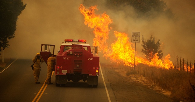 California’da yangınlar kontrol altına alınamıyor