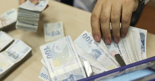 Cari denge, haziran ayında 2,9 milyar dolar açık verdi