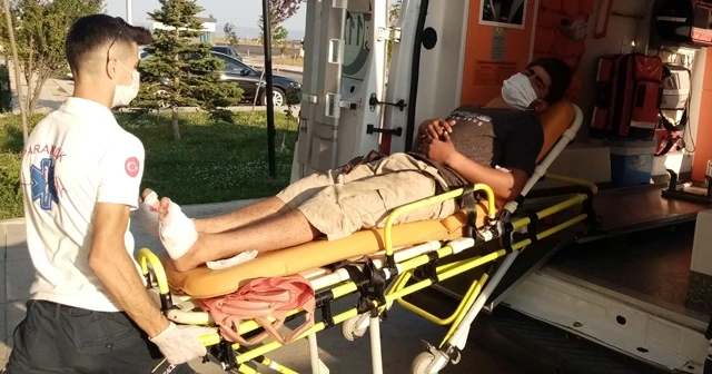 Çarptığı yayayı kanlar içinde bıraktı, olay yerini terk etti