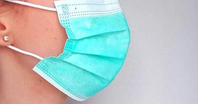 Çeşme'de maske takmayanlara ceza yağdı