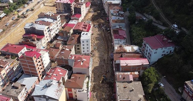 Çevre ve Şehircilik Bakanı Murat Kurum: 17 yıkık, 361 az hasarlı bina tespit ettik