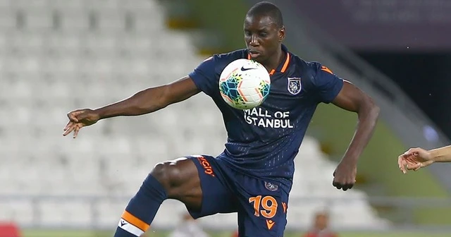 Demba Ba'dan Uygur Türklerine destek çağrısı