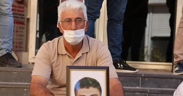 Diyarbakır annelerinin evlat nöbetine bir aile daha katıldı