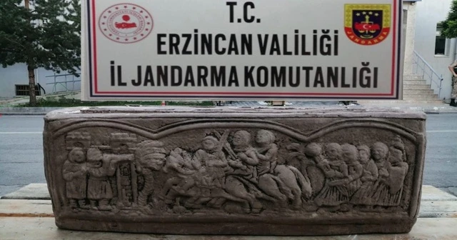 Erzincan’da lahit mezarını satmaya çalışan 5 kişi yakalandı