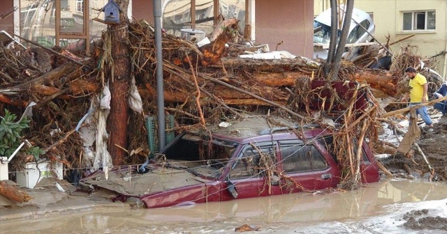 Giresun&#039;daki selde hayatını kaybedenlerin sayısı 8&#039;e yükseldi