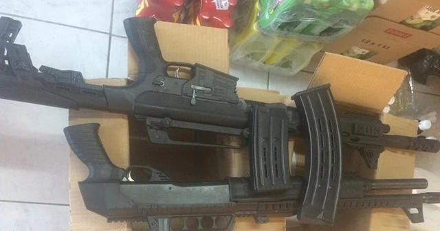 Hatay'da uyuşturucu tacirlerine ve sahte alkol üreticilerine darbe