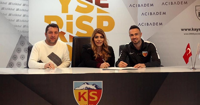 Hes Kablo Kayserispor&#039;da 17 futbolcunun sözleşmesi devam ediyor