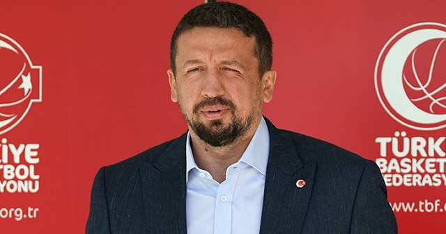 Hidayet Türkoğlu: &quot;Zafer Bayramımızı kutluyorum&quot;