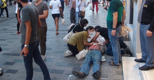 İstiklal Caddesi&#039;nde düşerek yaralanan yaşlı adam için seferber oldular