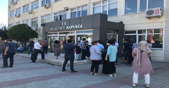 Karantinadan çıkıp nüfus müdürlüğünde işlem yaptırmak istedi