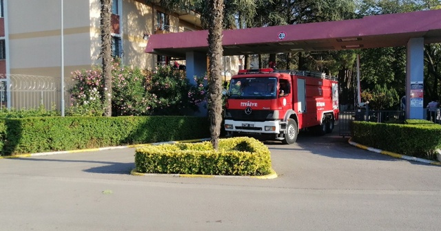 Kocaeli’de fabrikada iş makinesi yandı, 10 işçi hastanelik oldu