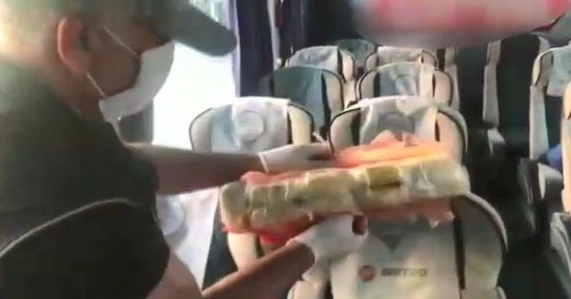 Kocaeli&#039;de yolcu otobüsünden 30 kilo 800 gram eroin çıktı