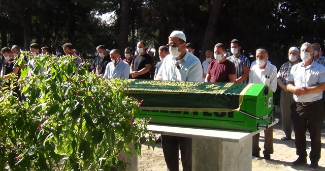 Koronadan hayatını kaybeden gazi toprağa verildi