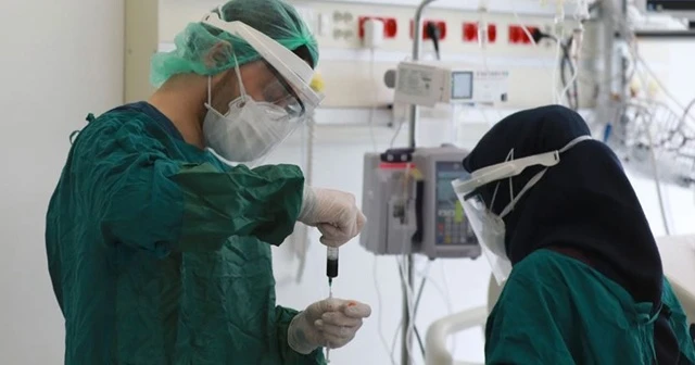Kovid-19'a ilişkin 'Erişkin Hasta Tedavi Rehberi' güncellendi