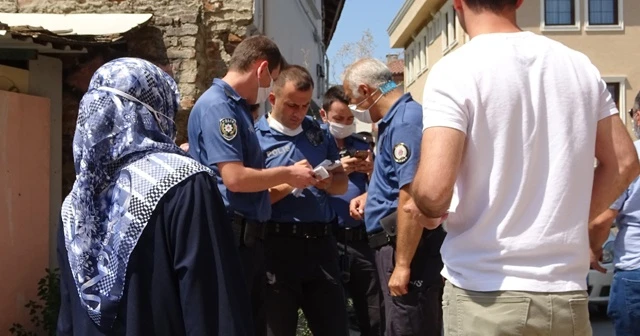 Kuyumcu çantasıyla yürürken kapkaca uğradı