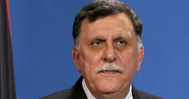 Libya Başbakanı Serrac, yeni Savunma Bakanı ve Genelkurmay Başkanı atadı
