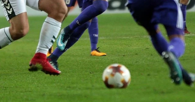 Ligue 1'de sezonun açılış maçı Kovid-19 nedeniyle ertelendi