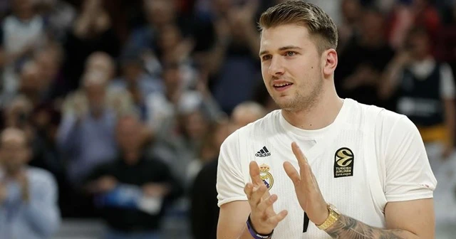 Mavericksli Luka Doncic NBA tarihine geçti