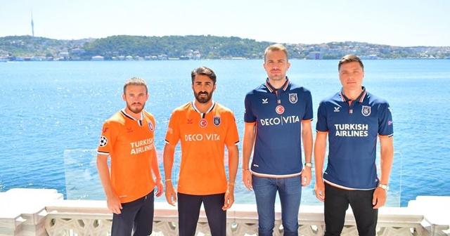 Medipol Başakşehir&#039;in yeni sezon formaları tanıtıldı