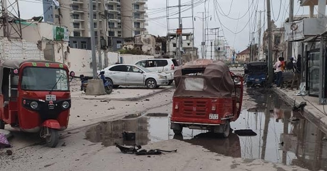 Mogadişu&#039;daki bombalı saldırıda ölü sayısı 15’e yükseldi