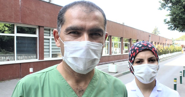 Ölümden dönen sağlıkçı çift, korona hastalarına hizmet vermeye devam ediyor